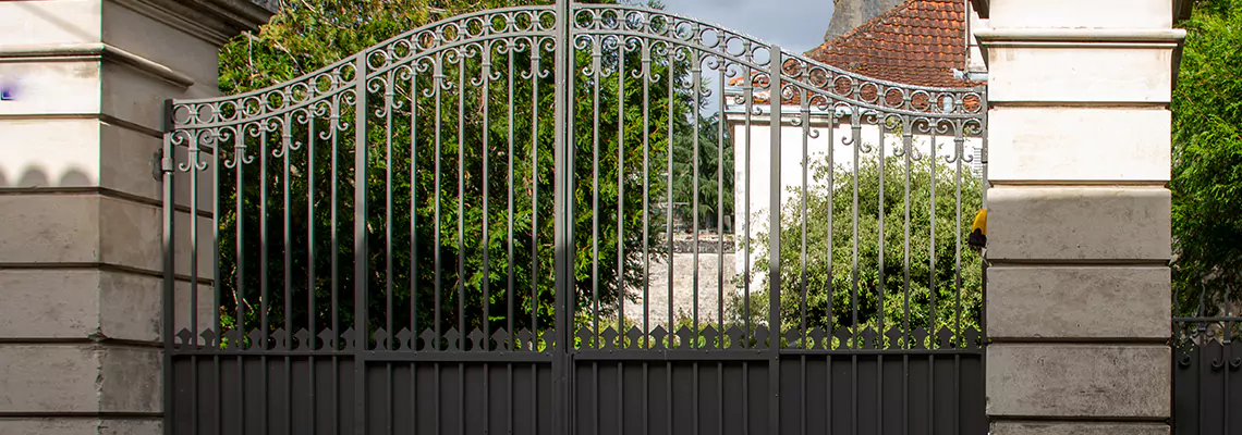 Wooden Swing Gate Repair in Fort Myers, FL