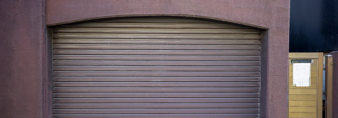 Fallen Garage Door Worn Rollers Replacement in Fort Myers, Florida